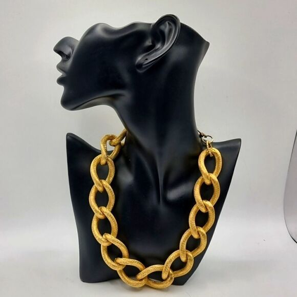 VINTAGE CHAIN LINK CHOKER NECKLACE - Picture 2 of 7